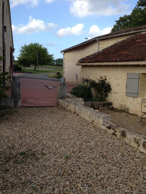 מלון Saint-Sulpice-et-Cameyrac Chateau Nardou חדר תמונה